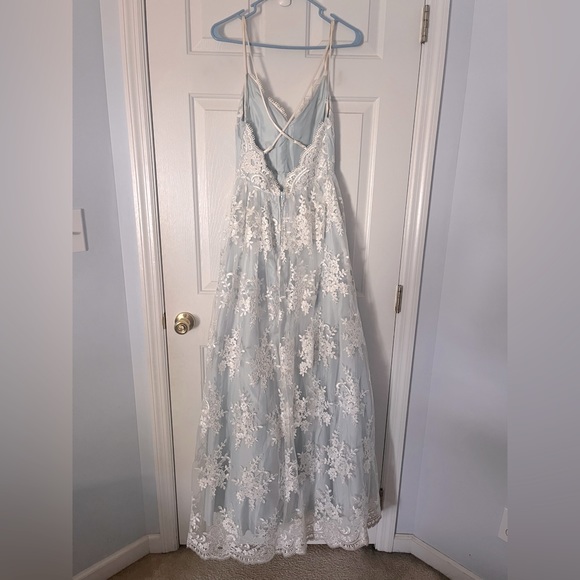 Light Blue Prom/Social Dress Size 5/6 - TLC Say Yes to The Prom - Picture 2 of 5